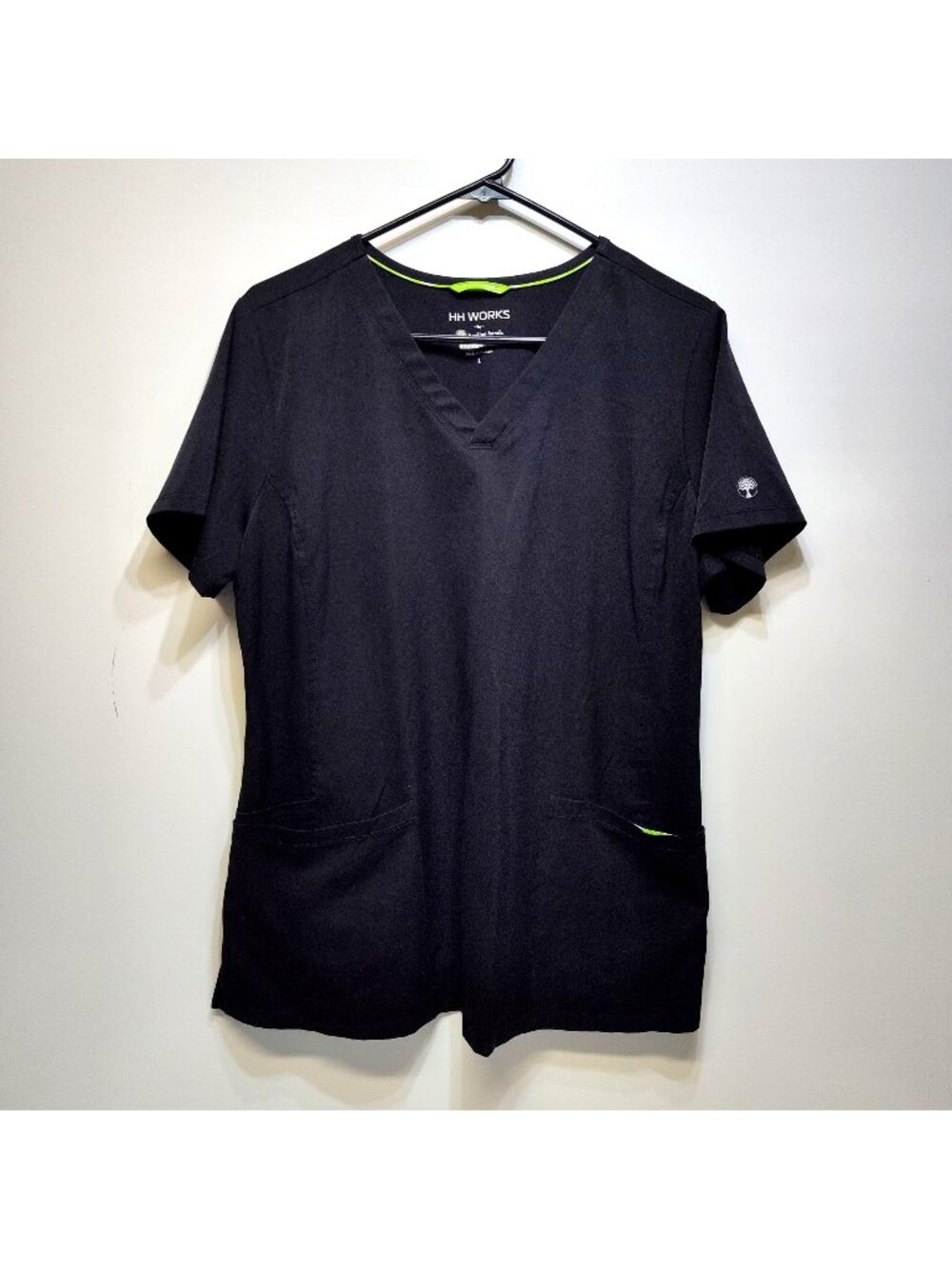 HH Works Healing Hands Scrub V-Neck 4-Way Stretch 4 Pockets Tailored Fit Women L